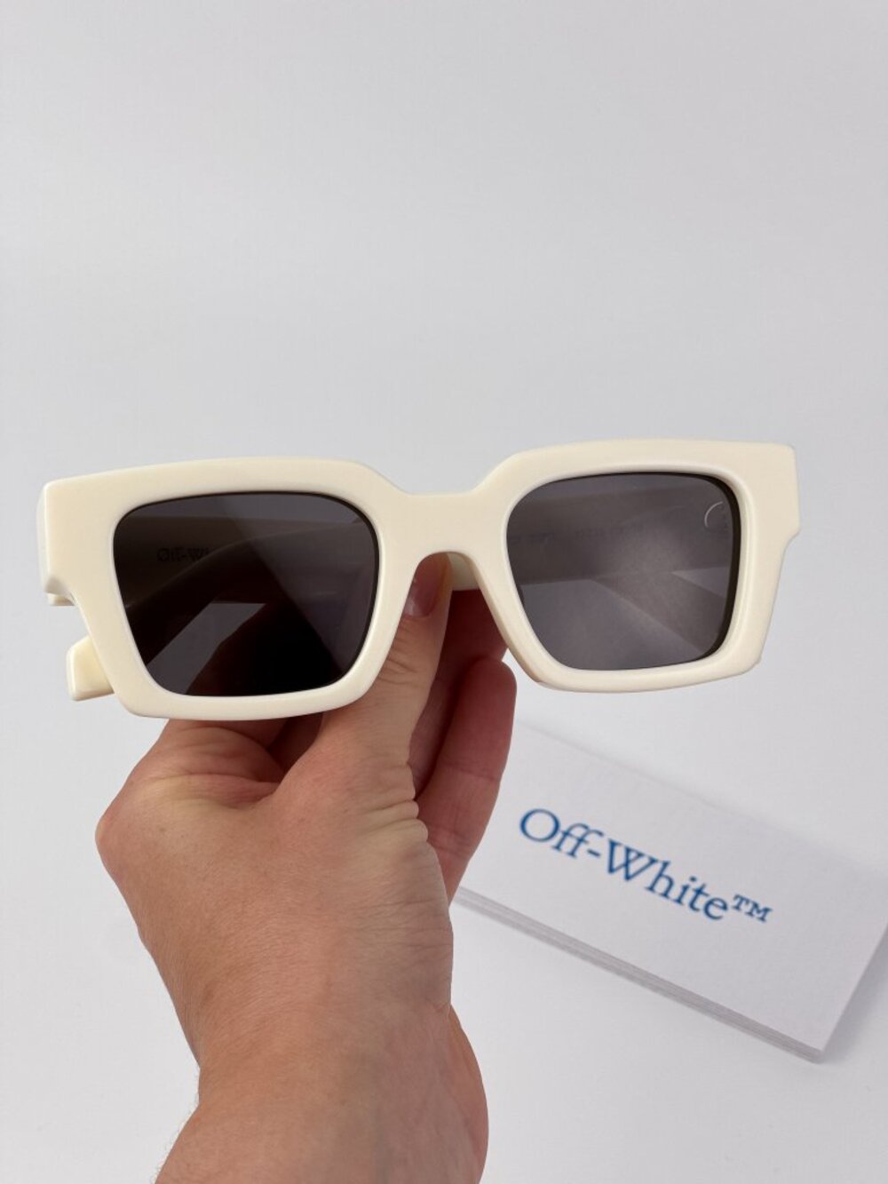 OFF-WHITE OERI008 VIRGIL 0107 WHITE SQUARE SUNGLASSES